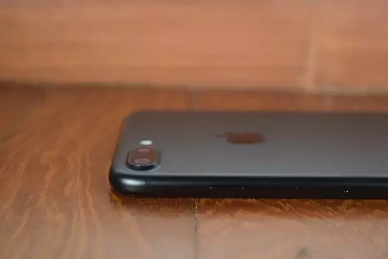 iPhone 7 Plus bị hư camera sau