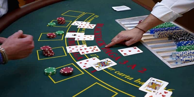 Cách chơi Blackjack chi tiết nhất cho anh em đang tìm hiểu